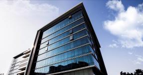 A Visit to Hiranandani Fulcrum Andheri East - One of The Best Commercial Buildings In Mumbai