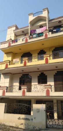 3 BHK Flat for Sale of Built-up 1800 Sq.ft in Ganpati Villas Kaushambi Ghaziabad by Rahul Sharma 3 BHK Flat for Sale of Built-up 1800 Sq.ft in Ganpati Villas Kaushambi Ghaziabad by Rahul Sharma