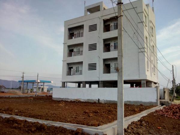 2 BHK Flat for Sale of Built-up 1000 Sq.ft in Srinivasa West Hills Apartments Mutyalampadu Vijayawada by Krishnamohan Gurram 2 BHK Flat for Sale of Built-up 1000 Sq.ft in Srinivasa West Hills Apartments Mutyalampadu Vijayawada by Krishnamohan Gurram