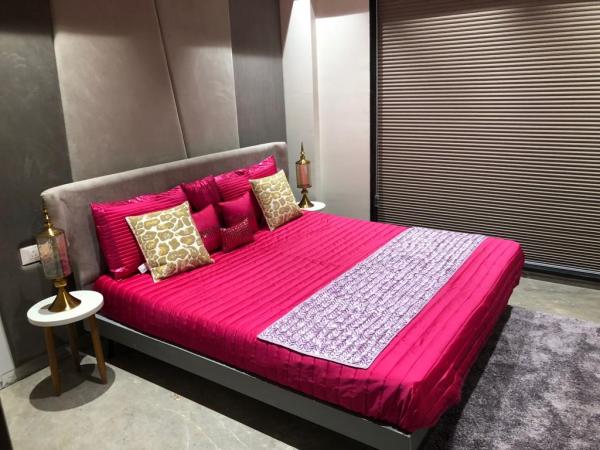 2 BHK Flat for Sale of Super Built-up 1178 Sq.ft in Shree Balaji Skyrise Atladra Vadodara by Rakhi Rajput 2 BHK Flat for Sale of Super Built-up 1178 Sq.ft in Shree Balaji Skyrise Atladra Vadodara by Rakhi Rajput