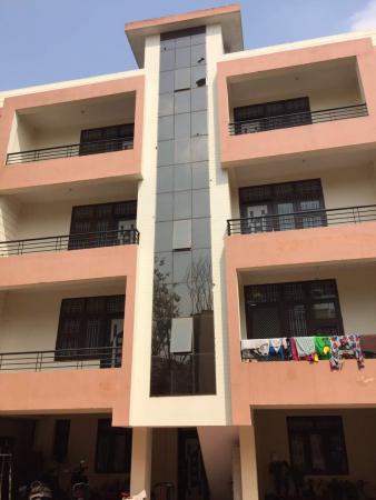 3 BHK Flat for Sale of Built-up 1500 Sq.ft in Mitul Residency Ajmer Road Jaipur by Vijay Gupta 3 BHK Flat for Sale of Built-up 1500 Sq.ft in Mitul Residency Ajmer Road Jaipur by Vijay Gupta