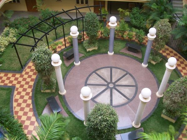 2 BHK Flat for Rent of Built-up 1100 Sq.ft in Midhila Deluxe Yelahanka Bangalore by Tony 2 BHK Flat for Rent of Built-up 1100 Sq.ft in Midhila Deluxe Yelahanka Bangalore by Tony