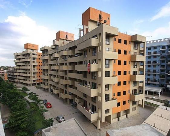 2 BHK Flat for Sale of Built-up 1100 Sq.ft in Mittal Silver Crescent Kharadi Pune by Bala 2 BHK Flat for Sale of Built-up 1100 Sq.ft in Mittal Silver Crescent Kharadi Pune by Bala