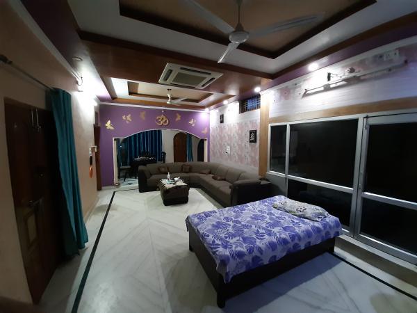 8 BHK Independent House / Villa / Bungalow for Sale of Built-up 2200 Sq.ft in Vrindavan Aawas Yojana Lucknow by Ashutosh Bajpai 8 BHK Independent House / Villa / Bungalow for Sale of Built-up 2200 Sq.ft in Vrindavan Aawas Yojana Lucknow by Ashutosh Bajpai