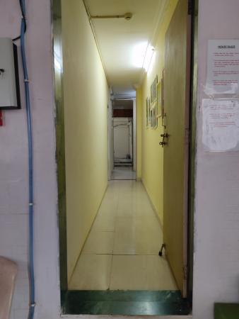 8 BHK Independent House / Villa / Bungalow for Sale of Carpet 2400 Sq.ft in Goregaon West Mumbai by Pooja Vaishnav 8 BHK Independent House / Villa / Bungalow for Sale of Carpet 2400 Sq.ft in Goregaon West Mumbai by Pooja Vaishnav