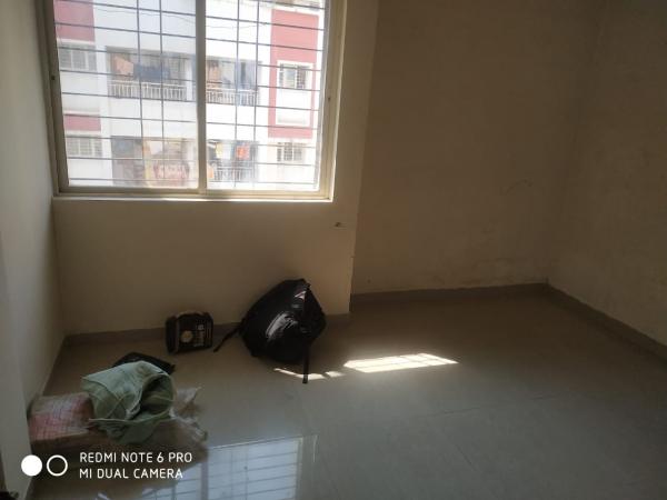 2 BHK Flat for Sale of Built-up 900 Sq.ft in Gokhale Krishnakunj Bibwewadi Pune by Amit 2 BHK Flat for Sale of Built-up 900 Sq.ft in Gokhale Krishnakunj Bibwewadi Pune by Amit