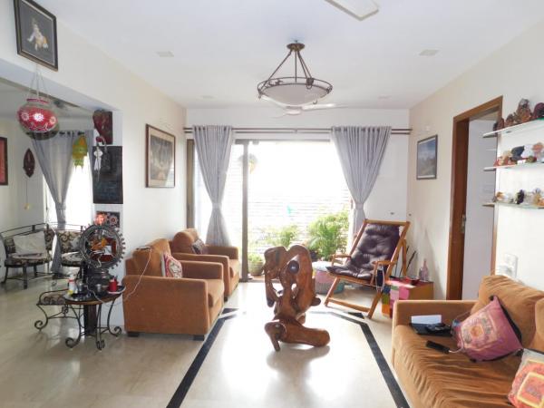 4 BHK Flat for Sale of Carpet 1626 Sq.ft in Andheri West Mumbai by Rajesh Rawal 4 BHK Flat for Sale of Carpet 1626 Sq.ft in Andheri West Mumbai by Rajesh Rawal