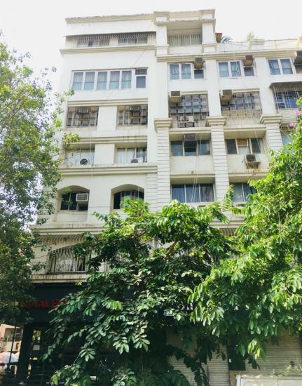 Carpet 1250 Sq.ft Office Space for Rent in Imperial Plaza Bandra West Mumbai by Allwyn Borde Carpet 1250 Sq.ft Office Space for Rent in Imperial Plaza Bandra West Mumbai by Allwyn Borde