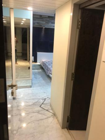 2 BHK Flat for Sale of Carpet 857 Sq.ft in Dynamix Codename Special Malad East Mumbai by Suraj Dubey 2 BHK Flat for Sale of Carpet 857 Sq.ft in Dynamix Codename Special Malad East Mumbai by Suraj Dubey