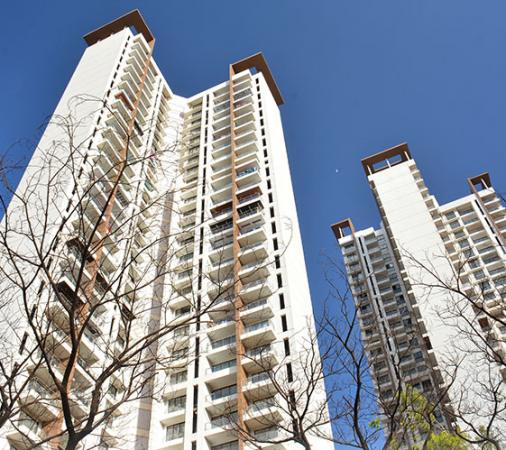 3 BHK Flat for Rent of Built-up 1500 Sq.ft in Runwal Anthurium Mulund West Mumbai by Sudhir Bhanushali 3 BHK Flat for Rent of Built-up 1500 Sq.ft in Runwal Anthurium Mulund West Mumbai by Sudhir Bhanushali