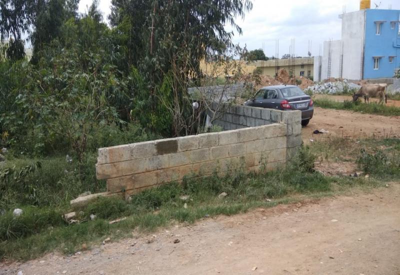 Residential Plot for Sale of Built-up 2400 Sq.ft in Ittina Neela Electronic City Bangalore by Raj Residential Plot for Sale of Built-up 2400 Sq.ft in Ittina Neela Electronic City Bangalore by Raj
