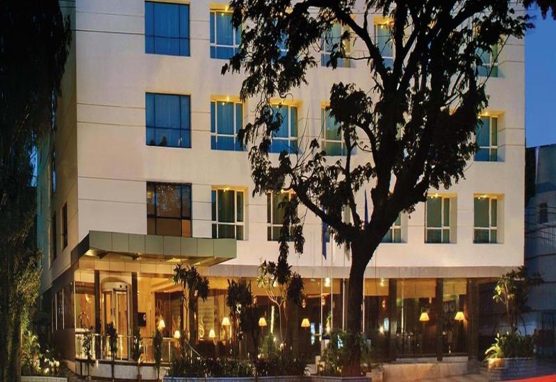 Built-up 2010 Sq.ft Hotel and Resort for Sale in Hotel Fortune Park Vallabha Banjara Hills Hyderabad by Ratan Dey Built-up 2010 Sq.ft Hotel and Resort for Sale in Hotel Fortune Park Vallabha Banjara Hills Hyderabad by Ratan Dey