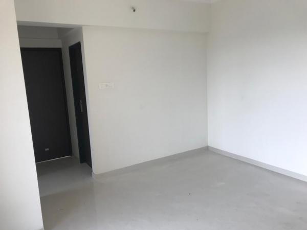 1 BHK Flat for Sale of Built-up 750 Sq.ft in A Surti Universal Cubical Jogeshwari West Mumbai by Maaz Vadnagra 1 BHK Flat for Sale of Built-up 750 Sq.ft in A Surti Universal Cubical Jogeshwari West Mumbai by Maaz Vadnagra
