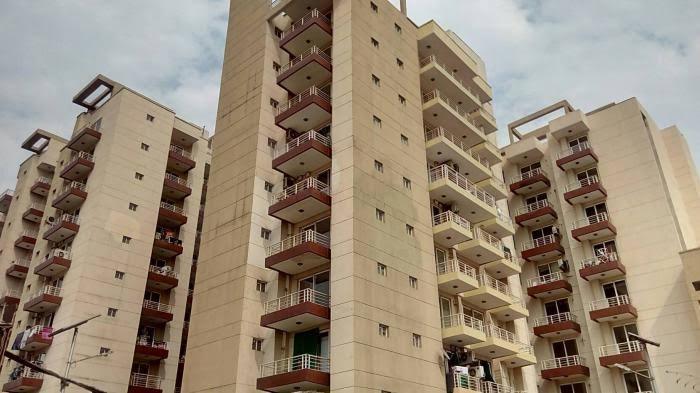 4 BHK Flat for Sale of Built-up 2577 Sq.ft in Sunshine Avenue Sector 28 Faridabad by Harsh Khatter 4 BHK Flat for Sale of Built-up 2577 Sq.ft in Sunshine Avenue Sector 28 Faridabad by Harsh Khatter
