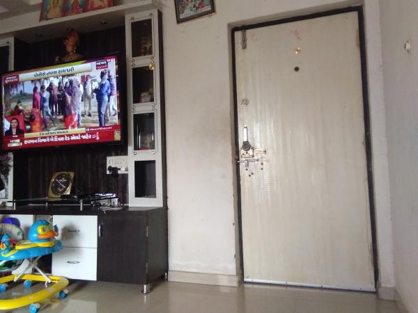 2 BHK Flat for Rent of Built-up 1250 Sq.ft in Crystal Residency Nikol Ahmedabad by J. K. Real estate 2 BHK Flat for Rent of Built-up 1250 Sq.ft in Crystal Residency Nikol Ahmedabad by J. K. Real estate