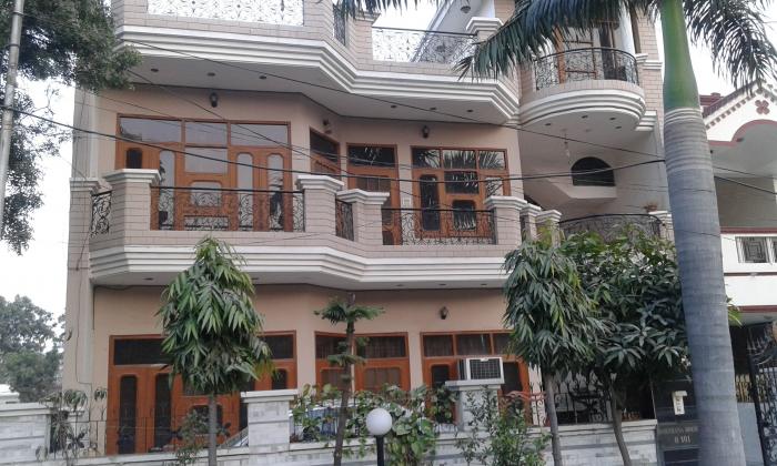 2 BHK Independent House / Villa / Bungalow for Rent of Built-up 1650 Sq.ft in Sector 5 Gurgaon by Rohit Bhardwaj 2 BHK Independent House / Villa / Bungalow for Rent of Built-up 1650 Sq.ft in Sector 5 Gurgaon by Rohit Bhardwaj