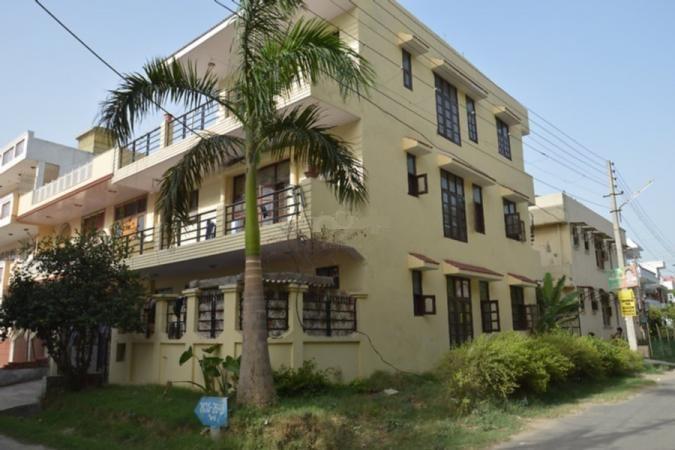 1 RK Flat for Rent of Built-up 400 Sq.ft in Gurgaon by Ankit Property Dealer 1 RK Flat for Rent of Built-up 400 Sq.ft in Gurgaon by Ankit Property Dealer