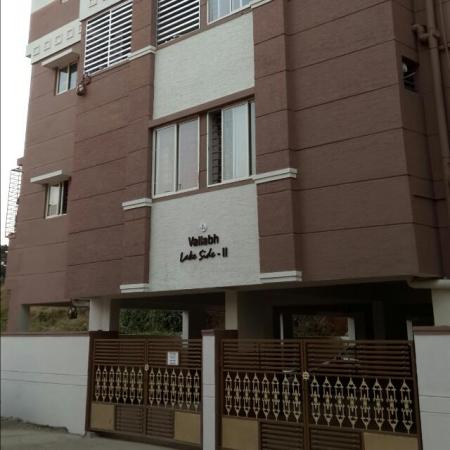 2 BHK Flat for Sale of Built-up 1035 Sq.ft in Vallabh Lake Side - 2 ISRO layout Bangalore by Manohar 2 BHK Flat for Sale of Built-up 1035 Sq.ft in Vallabh Lake Side - 2 ISRO layout Bangalore by Manohar