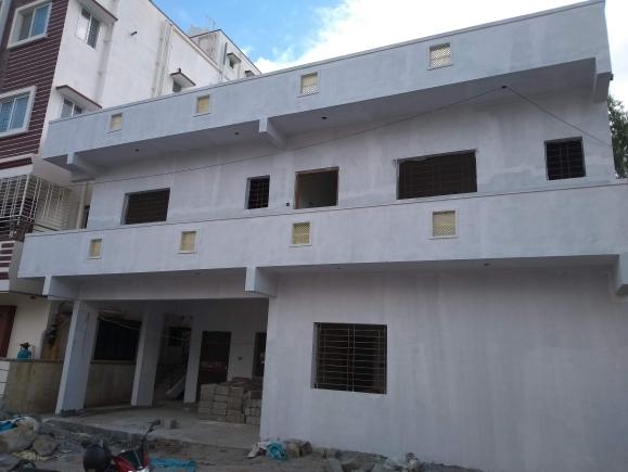 7 BHK Independent House / Villa / Bungalow for Sale of Built-up 3500 Sq.ft in Surjapura Bangalore by Yameen 7 BHK Independent House / Villa / Bungalow for Sale of Built-up 3500 Sq.ft in Surjapura Bangalore by Yameen