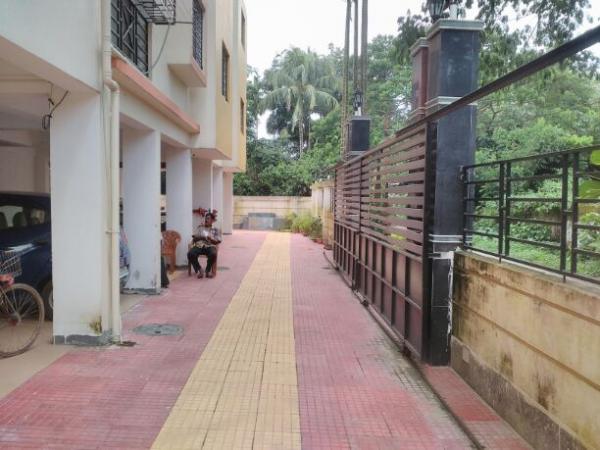 2 BHK Flat for Sale of Built-up 995 Sq.ft in Su Casa Regency E M Bypass Extension Kolkata by Abhijit Ray 2 BHK Flat for Sale of Built-up 995 Sq.ft in Su Casa Regency E M Bypass Extension Kolkata by Abhijit Ray