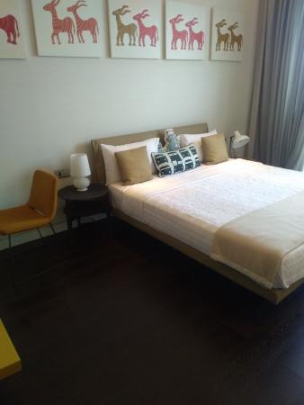 2 BHK Flat for Sale of Carpet 830 Sq.ft in Concrete C Link Goregaon West Mumbai by Rajesh Aher 2 BHK Flat for Sale of Carpet 830 Sq.ft in Concrete C Link Goregaon West Mumbai by Rajesh Aher